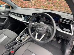 Ａｕｄｉのインテリアはエクステリア同様、優れたデザイン性とクオリティ、そして機能性を兼ね備えております。 6