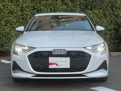 北海道から沖縄まで、全国陸送も承っております。遠方納車の手続きや費用等、スタッフまでお気軽にお問合せ下さい。お車をご自宅までお持ちいたします。 2