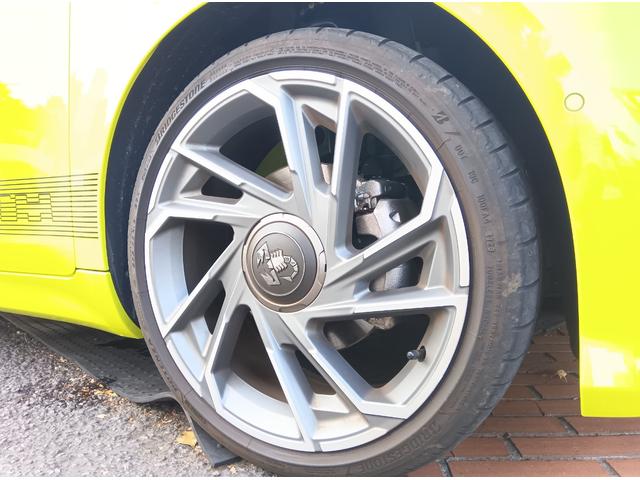 アバルト500e スコーピオニッシマ ハッチバック スコーピオニッシマ 限定モデル スコーピオニッシマ 専用サイドデカール(9枚目)