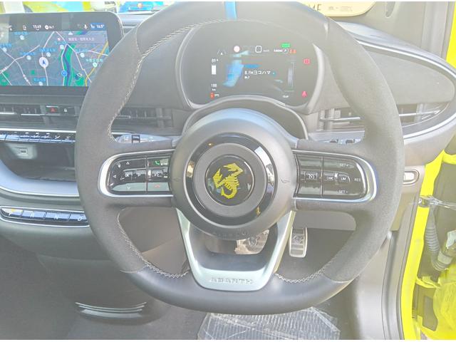 アバルト500e スコーピオニッシマ ハッチバック スコーピオニッシマ 限定モデル スコーピオニッシマ 専用サイドデカール(18枚目)