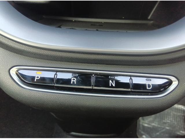 アバルト500e スコーピオニッシマ ハッチバック スコーピオニッシマ 限定モデル スコーピオニッシマ 専用サイドデカール(32枚目)