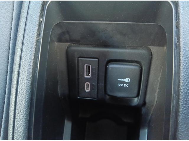 アバルト500e スコーピオニッシマ ハッチバック スコーピオニッシマ 限定モデル スコーピオニッシマ 専用サイドデカール(34枚目)