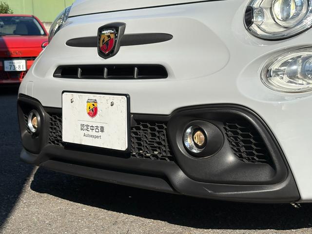 アバルト６９５Ｃ ツーリズモ　ワンオーナー　取説　記録簿　スペアキー　ＨＩＤ　リアパーキングセンサー　レインセンサー　アンドロイドオート＆アップルカープレイ対応　ドライブレコーダー前後　レザーシート　ドリルドローター（36枚目）
