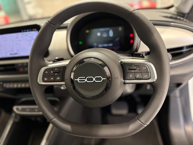 ６００ハイブリッド ラ　プリマ　当社社用車ＵＰ　ＥＴＣ　ドライブレコーダー　ＡＤＡＳ（先進運転支援システム）　ＬＥＤヘッドライト　バックカメラ　前後Ｐセンサー　取説　手帳　スペアキー　運転席パワーシートマッサージ機能付き（21枚目）