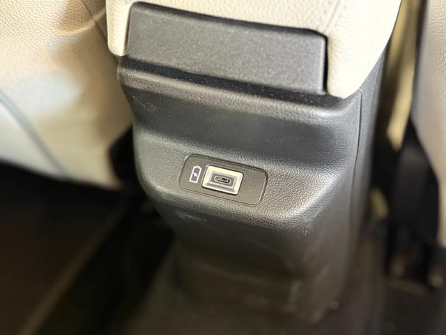 ６００ハイブリッド ラ　プリマ　当社社用車ＵＰ　ＥＴＣ　ドライブレコーダー　ＡＤＡＳ（先進運転支援システム）　ＬＥＤヘッドライト　バックカメラ　前後Ｐセンサー　取説　手帳　スペアキー　運転席パワーシートマッサージ機能付き（38枚目）