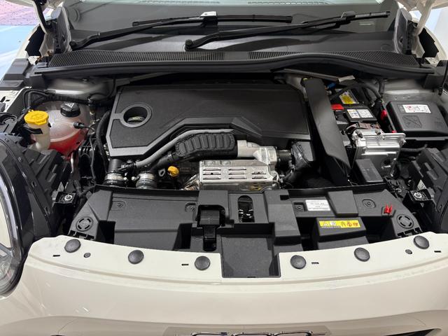 ６００ハイブリッド ラ　プリマ　当社社用車ＵＰ　ＥＴＣ　ドライブレコーダー　ＡＤＡＳ（先進運転支援システム）　ＬＥＤヘッドライト　バックカメラ　前後Ｐセンサー　取説　手帳　スペアキー　運転席パワーシートマッサージ機能付き（41枚目）