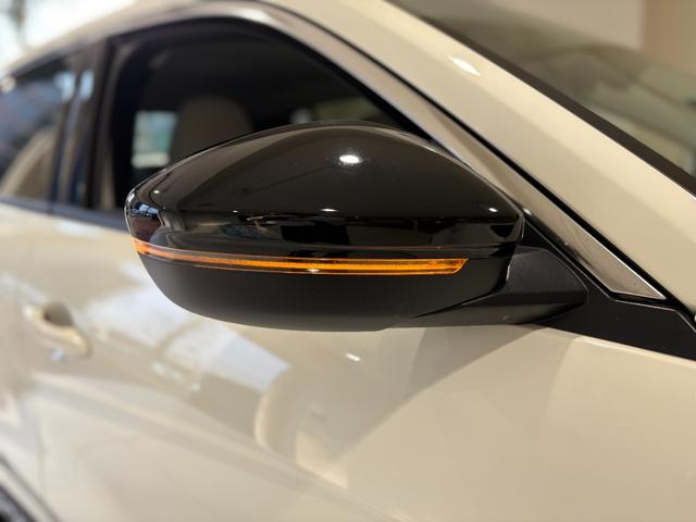 ６００ハイブリッド ラ　プリマ　当社社用車ＵＰ　ＥＴＣ　ドライブレコーダー　ＡＤＡＳ（先進運転支援システム）　ＬＥＤヘッドライト　バックカメラ　前後Ｐセンサー　取説　手帳　スペアキー　運転席パワーシートマッサージ機能付き（44枚目）