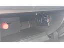 コンペティツィオーネ　取説　手帳　スペアキー　禁煙車　オートワイパー　オートライト　サベルトシート　レコードモンツァマムラー　ＥＴＣ　ブレンボキャリパー　当社デモカー　アンドロイドオート＆アップルカープレイ対応（17枚目）