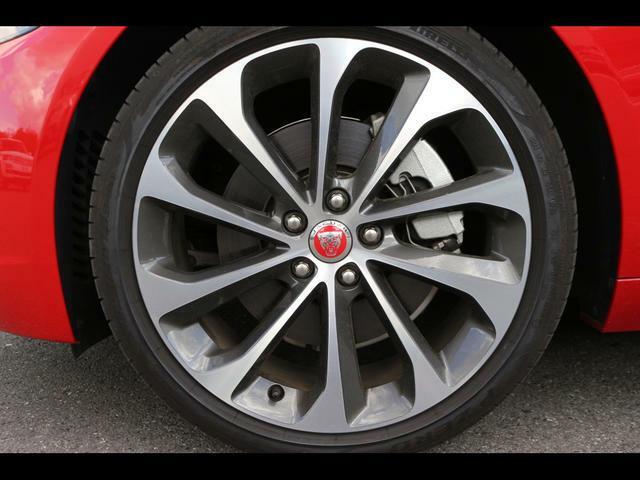 ジャガー xe その他 xe s 180ps レザーシート acc 認定中古車 中古車検索 くるまのニュース ジャガー xe その他 xe s 180ps レザーシート acc 認定中古車 中古車検索 くるまのニュース