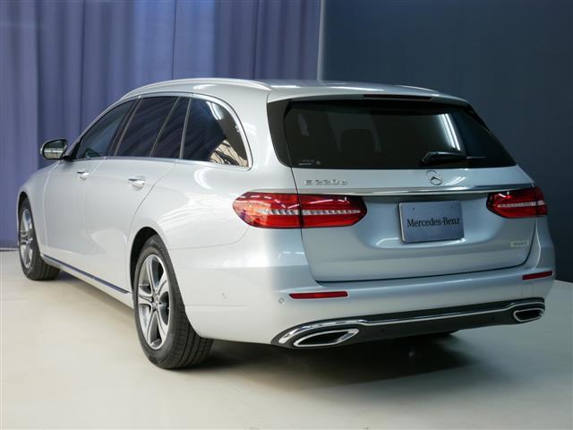 E220 d ステーションワゴン AV エクスクルーシブP(5枚目)