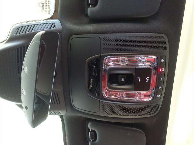 ＧＬＢ ＧＬＢ３５　４ＭＡＴＩＣ　ＡＭＧアドバンスドパッケージ　３列シート　Ｂｌｕｅｔｏｏｔｈ接続　ＥＴＣ　ＬＥＤヘッドライト　ＴＶ　アイドリングストップ　クルーズコントロール　コネクテッド機能　サイドカメラ　サンルーフ・ガラスルーフ（20枚目）