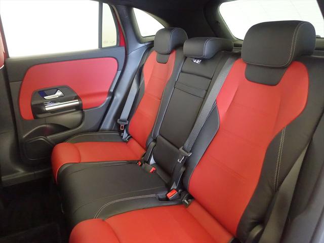 GLAクラス GLA200 d 4MATIC AMGラインパッケージ AMGレザーエクスクルーシブパッケージ アドバンスドパッケージ Bluetooth接続 ETC LEDヘッドライト TV アイドリングストップ クルーズコントロール(20枚目)