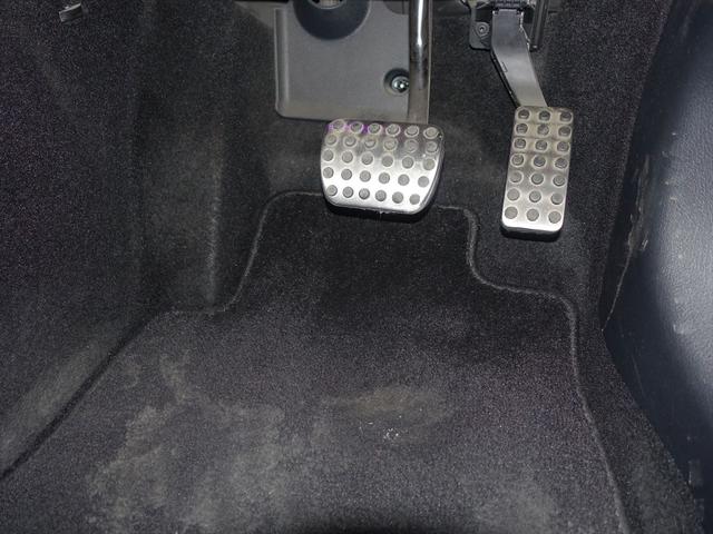 ＧＬＢ ＧＬＢ１８０　ＡＭＧライン　ＡＭＧレザーエクスクルーシブパッケージ　アドバンスドパッケージ　ナビゲーションパッケージ　３列シート　Ｂｌｕｅｔｏｏｔｈ接続　ＥＴＣ　ＬＥＤヘッドライト　ＴＶ　アイドリングストップ（29枚目）