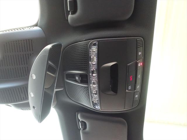 Ｅクラス Ｅ２２０　ｄ　スポーツ　ＡＭＧラインインテリアパッケージ　エクスクルーシブパッケージ　Ｂｌｕｅｔｏｏｔｈ接続　ＥＴＣ　ＬＥＤヘッドライト　ＴＶ　アイドリングストップ　クルーズコントロール　コネクテッド機能　サイドカメラ（20枚目）