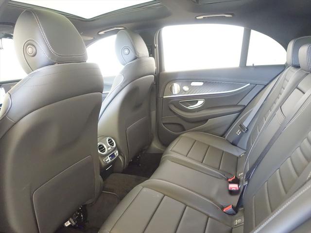 Ｅクラス Ｅ２２０　ｄ　スポーツ　ＡＭＧラインインテリアパッケージ　エクスクルーシブパッケージ　Ｂｌｕｅｔｏｏｔｈ接続　ＥＴＣ　ＬＥＤヘッドライト　ＴＶ　アイドリングストップ　クルーズコントロール　コネクテッド機能　サイドカメラ（24枚目）