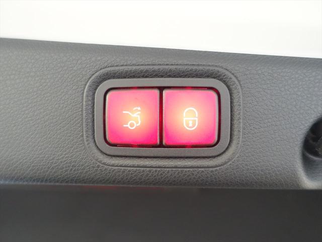 Ｅクラス Ｅ２２０　ｄ　スポーツ　ＡＭＧラインインテリアパッケージ　エクスクルーシブパッケージ　Ｂｌｕｅｔｏｏｔｈ接続　ＥＴＣ　ＬＥＤヘッドライト　ＴＶ　アイドリングストップ　クルーズコントロール　コネクテッド機能　サイドカメラ（26枚目）