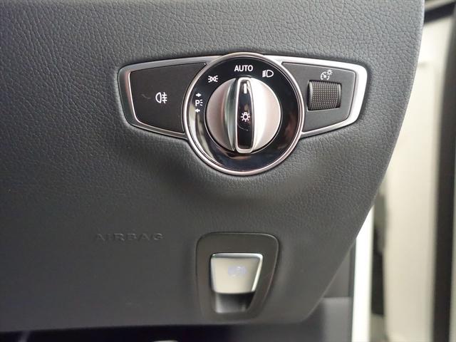 Ｅクラス Ｅ２２０　ｄ　スポーツ　ＡＭＧラインインテリアパッケージ　エクスクルーシブパッケージ　Ｂｌｕｅｔｏｏｔｈ接続　ＥＴＣ　ＬＥＤヘッドライト　ＴＶ　アイドリングストップ　クルーズコントロール　コネクテッド機能　サイドカメラ（29枚目）