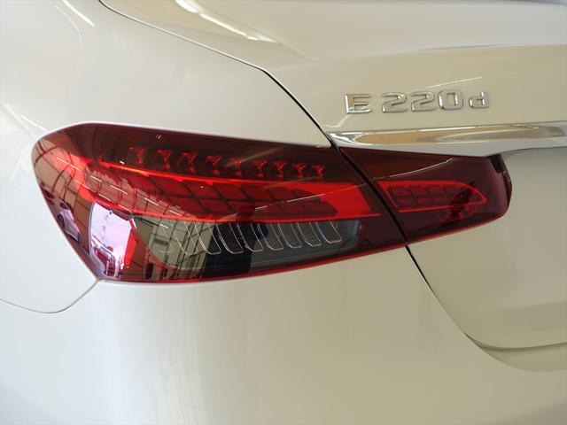 Ｅクラス Ｅ２２０　ｄ　スポーツ　ＡＭＧラインインテリアパッケージ　エクスクルーシブパッケージ　Ｂｌｕｅｔｏｏｔｈ接続　ＥＴＣ　ＬＥＤヘッドライト　ＴＶ　アイドリングストップ　クルーズコントロール　コネクテッド機能　サイドカメラ（31枚目）