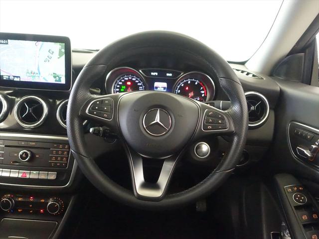 CLAクラス CLA180 レーダーセーフティパッケージ ベーシックパッケージ Bluetooth接続 CD DVD再生 ETC LEDヘッドライト TV アイドリングストップ クルーズコントロール シートヒーター(17枚目)