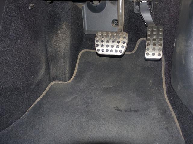 Ａクラス Ａ１８０　スタイル　ＡＭＧライン　レーダーセーフティパッケージ　アドバンスドパッケージ　ナビゲーションパッケージ　Ｂｌｕｅｔｏｏｔｈ接続　ＥＴＣ　ＬＥＤヘッドライト　ＴＶ　アイドリングストップ　クルーズコントロール　コネクテッド機能（26枚目）