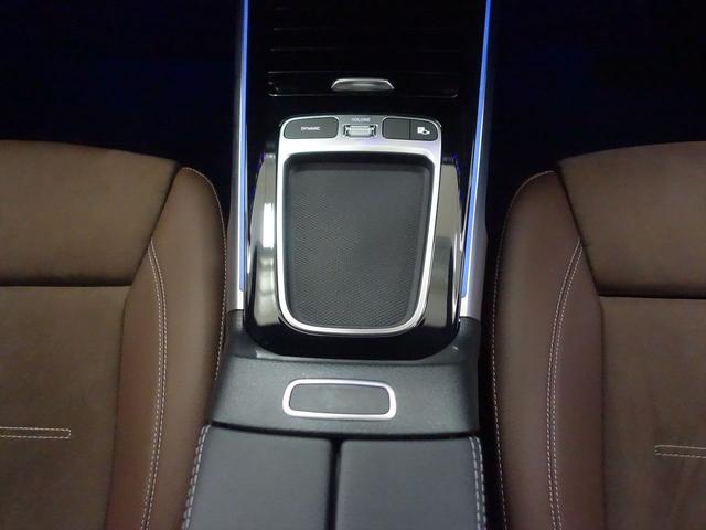 ＧＬＢ ＧＬＢ２００　ｄ　４ＭＡＴＩＣ　エディションブラックスターズ　３列シート　ＡＭＧライン　Ｂｌｕｅｔｏｏｔｈ接続　ＥＴＣ　ＬＥＤヘッドライト　ＴＶ　アイドリングストップ　クルーズコントロール　コネクテッド機能　サイドカメラ　シートヒーター　トランクスルー　ナビ（16枚目）