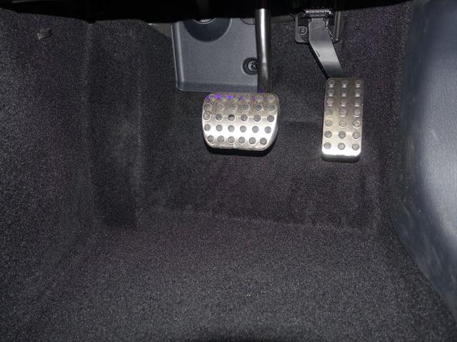 ＧＬＢ ＧＬＢ２００　ｄ　４ＭＡＴＩＣ　エディションブラックスターズ　３列シート　ＡＭＧライン　Ｂｌｕｅｔｏｏｔｈ接続　ＥＴＣ　ＬＥＤヘッドライト　ＴＶ　アイドリングストップ　クルーズコントロール　コネクテッド機能　サイドカメラ　シートヒーター　トランクスルー　ナビ（28枚目）