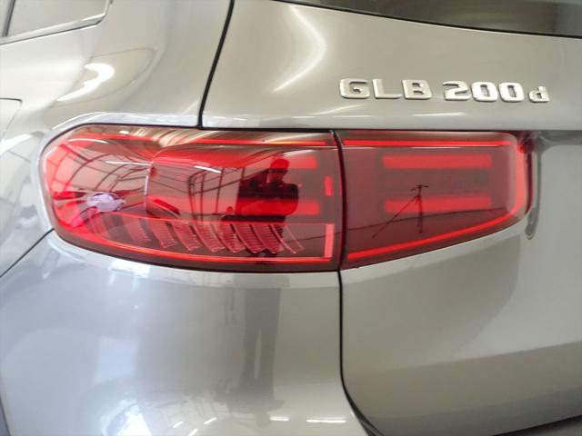 ＧＬＢ ＧＬＢ２００　ｄ　４ＭＡＴＩＣ　エディションブラックスターズ　３列シート　ＡＭＧライン　Ｂｌｕｅｔｏｏｔｈ接続　ＥＴＣ　ＬＥＤヘッドライト　ＴＶ　アイドリングストップ　クルーズコントロール　コネクテッド機能　サイドカメラ　シートヒーター　トランクスルー　ナビ（31枚目）