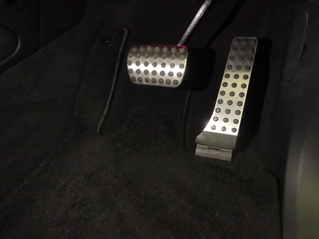 Ｇクラス Ｇ４００　ｄ　ＡＭＧラインパッケージ　ラグジュアリーパッケージ　Ｂｌｕｅｔｏｏｔｈ接続　ＥＴＣ　ＬＥＤヘッドライト　ＴＶ　アイドリングストップ　クルーズコントロール　コネクテッド機能　サイドカメラ（27枚目）