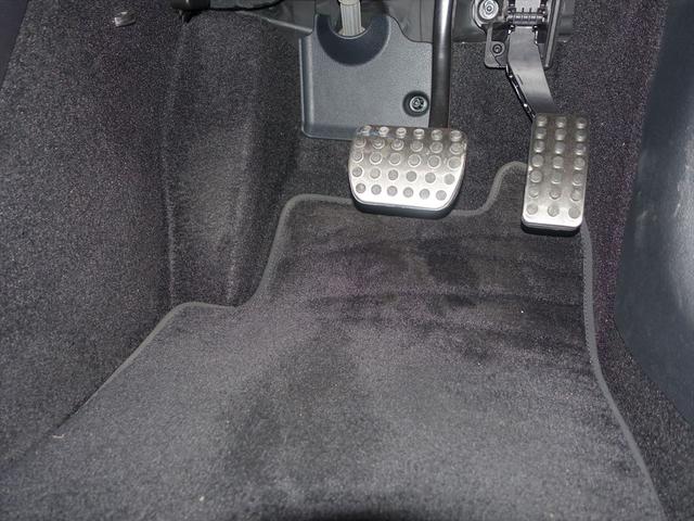 Ａクラス Ａ１８０　スタイル　ＡＭＧライン　ＡＭＧレザーエクスクルーシブパッケージ　アドバンスドパッケージ　ナビゲーションパッケージ　Ｂｌｕｅｔｏｏｔｈ接続　ＥＴＣ　ＬＥＤヘッドライト　ＴＶ　アイドリングストップ　クルーズコントロール（27枚目）