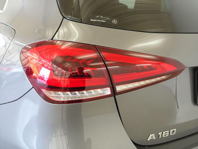 Ａクラス Ａ１８０　スタイル　ＡＭＧライン　ＡＭＧレザーエクスクルーシブパッケージ　アドバンスドパッケージ　ナビゲーションパッケージ　Ｂｌｕｅｔｏｏｔｈ接続　ＥＴＣ　ＬＥＤヘッドライト　ＴＶ　アイドリングストップ　クルーズコントロール（30枚目）