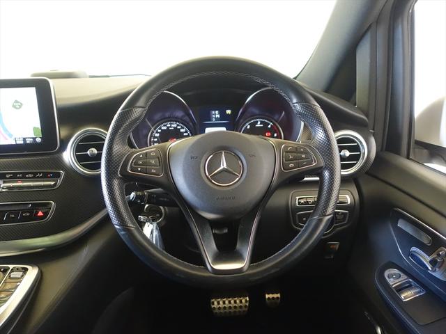 Ｖクラス Ｖ２２０　ｄ　スポーツ　ロング　３列シート　Ｂｌｕｅｔｏｏｔｈ接続　ＣＤ　ＤＶＤ再生　ＥＴＣ　ＬＥＤヘッドライト　ＴＶ　アイドリングストップ　ウオークスルー　クルーズコントロール　サイドカメラ　サンルーフ・ガラスルーフ（18枚目）