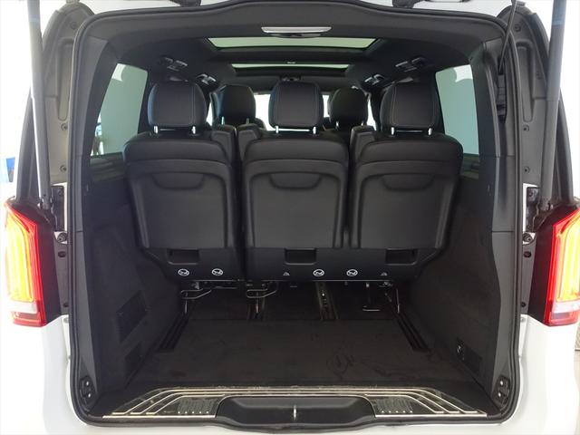 Ｖクラス Ｖ２２０　ｄ　スポーツ　ロング　３列シート　Ｂｌｕｅｔｏｏｔｈ接続　ＣＤ　ＤＶＤ再生　ＥＴＣ　ＬＥＤヘッドライト　ＴＶ　アイドリングストップ　ウオークスルー　クルーズコントロール　サイドカメラ　サンルーフ・ガラスルーフ（26枚目）