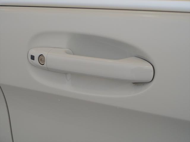 Ｖクラス Ｖ２２０　ｄ　スポーツ　ロング　３列シート　Ｂｌｕｅｔｏｏｔｈ接続　ＣＤ　ＤＶＤ再生　ＥＴＣ　ＬＥＤヘッドライト　ＴＶ　アイドリングストップ　ウオークスルー　クルーズコントロール　サイドカメラ　サンルーフ・ガラスルーフ（28枚目）