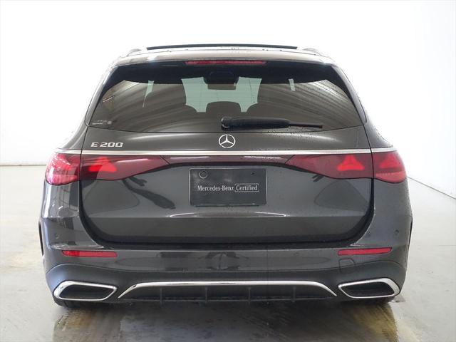 Eクラスステーションワゴン E200 ステーションワゴン アバンギャルド AMGラインパッケージ レザーエクスクルーシブパッケージ デジタルインテリアパッケージ Bluetooth接続 ETC LEDヘッドライト TV アイドリングストップ クルーズコントロール(3枚目)