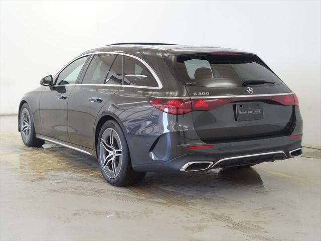 Eクラスステーションワゴン E200 ステーションワゴン アバンギャルド AMGラインパッケージ レザーエクスクルーシブパッケージ デジタルインテリアパッケージ Bluetooth接続 ETC LEDヘッドライト TV アイドリングストップ クルーズコントロール(4枚目)