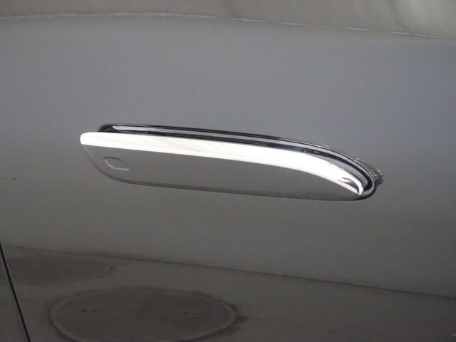 Eクラスステーションワゴン E200 ステーションワゴン アバンギャルド AMGラインパッケージ レザーエクスクルーシブパッケージ デジタルインテリアパッケージ Bluetooth接続 ETC LEDヘッドライト TV アイドリングストップ クルーズコントロール(27枚目)