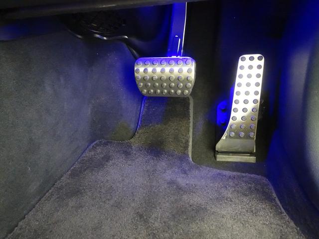 ＣＬＥ ＣＬＥ２００　クーペ　スポーツスタイル　Ｂｌｕｅｔｏｏｔｈ接続　ＥＴＣ　ＬＥＤヘッドライト　ＴＶ　アイドリングストップ　クルーズコントロール　コネクテッド機能　サイドカメラ　シートエアコン　シートヒーター　トランクスルー　ナビ（26枚目）