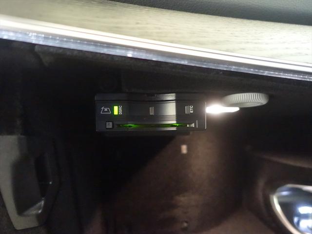 Eクラス E250 アバンギャルド スポーツ レザーエクスクルーシブパッケージ AMGライン Bluetooth接続 ETC LEDヘッドライト TV アイドリングストップ クルーズコントロール コネクテッド機能 サイドカメラ(22枚目)