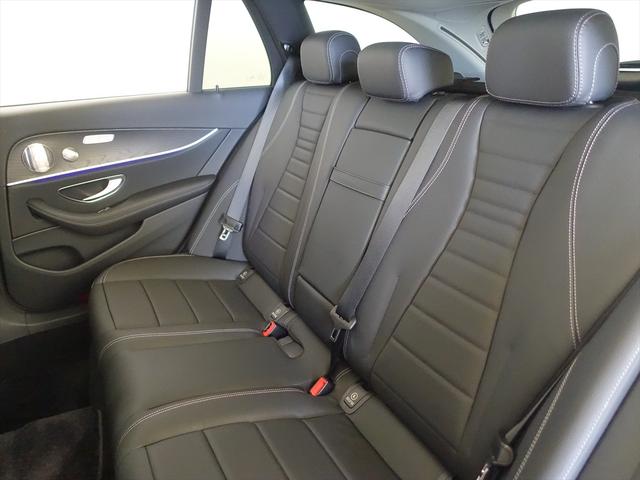 Eクラスオールテレイン E220 d 4MATIC オールテレイン エクスクルーシブパッケージ Bluetooth接続 ETC LEDヘッドライト TV アイドリングストップ クルーズコントロール コネクテッド機能 サイドカメラ サンルーフ・ガラスルーフ(23枚目)