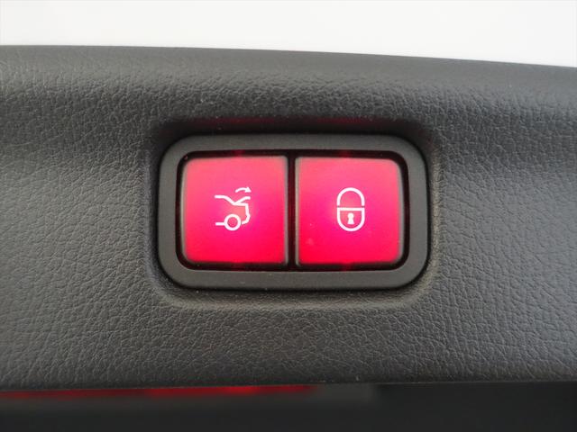 Cクラス C200 アバンギャルド AMGラインパッケージ レザーエクスクルーシブパッケージ ベーシックパッケージ Bluetooth接続 ETC LEDヘッドライト TV アイドリングストップ クルーズコントロール コネクテッド機能(26枚目)