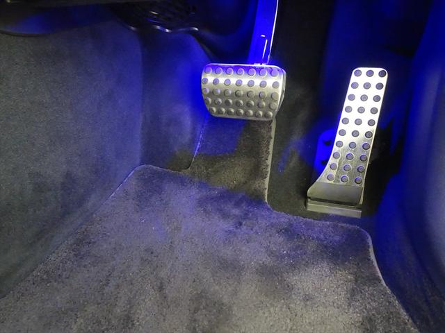 Cクラス C200 アバンギャルド AMGラインパッケージ レザーエクスクルーシブパッケージ ベーシックパッケージ Bluetooth接続 ETC LEDヘッドライト TV アイドリングストップ クルーズコントロール コネクテッド機能(28枚目)