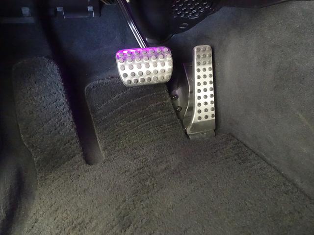 ＣＬＳクラス ＣＬＳ５３　４ＭＡＴＩＣ＋　Ｂｌｕｅｔｏｏｔｈ接続　ＥＴＣ　ＬＥＤヘッドライト　ＴＶ　アイドリングストップ　クルーズコントロール　コネクテッド機能　サイドカメラ　サンルーフ・ガラスルーフ　シートエアコン　シートヒーター（22枚目）