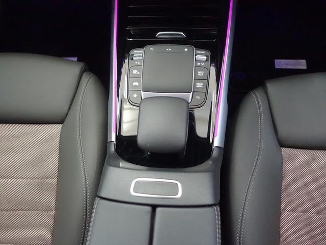 EQB EQB350 4MATIC(16枚目)