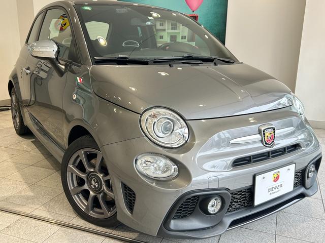 アバルト５９５ ベースグレード　左ハンドル　５速ＭＴ　メイクユアスコーピオン　カスタムオーダープラン　グリジオレコード×ブラックルーフ　ブラックインサート　ＡＢＡＲＴＨデカール（4枚目）