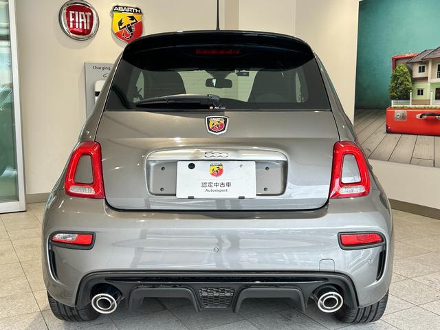 アバルト５９５ ベースグレード　左ハンドル　５速ＭＴ　メイクユアスコーピオン　カスタムオーダープラン　グリジオレコード×ブラックルーフ　ブラックインサート　ＡＢＡＲＴＨデカール（7枚目）