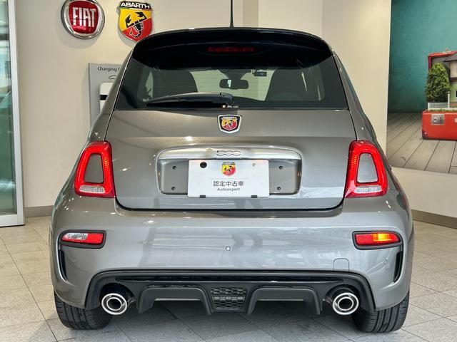 アバルト５９５ ベースグレード　左ハンドル　５速ＭＴ　メイクユアスコーピオン　カスタムオーダープラン　グリジオレコード×ブラックルーフ　ブラックインサート　ＡＢＡＲＴＨデカール（46枚目）
