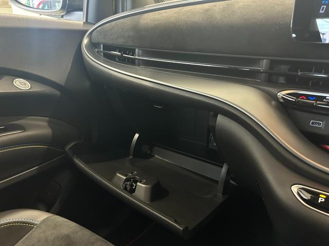 アバルト５００ｅ スコーピオニッシマ　ハッチバック（35枚目）