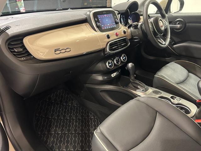 ５００Ｘ クロス　正規認定中古車　ユーザー仕入れ車両　レザーパワーシート　アダプティブクルーズコントロール　ブラインドスポットモニター　バックカメラ　ＥＴＣ　ＡｐｐｌｅｃａｒＰｌａｙ＆Ａｎｄｒｏｉｄａｕｔｏ対応（34枚目）