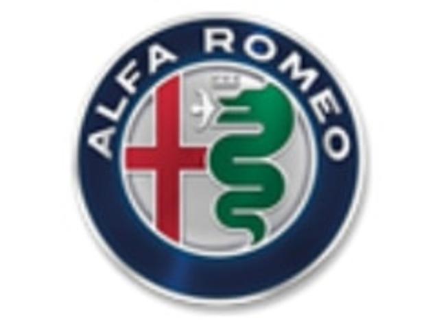 ジュリア クアドリフォリオ クアドリフォリオ HarmanKardonサウンド ACC 純正19AW AppleCarPlay 衝突軽減 ハーフレザー 前席シートヒーター デュアルオートエアコン バックカメラ 禁煙車(36枚目)