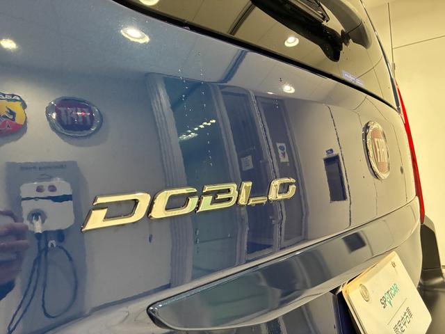 ドブロ マキシ 正規認定中古車 ワンオーナー 禁煙車 ETC ドライブレコーダー AppleCarPlay&AndroidAuto対応ディスプレイオーディオ LEDヘッドライト(11枚目)